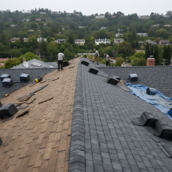 modern_asphalt_shingle_installation